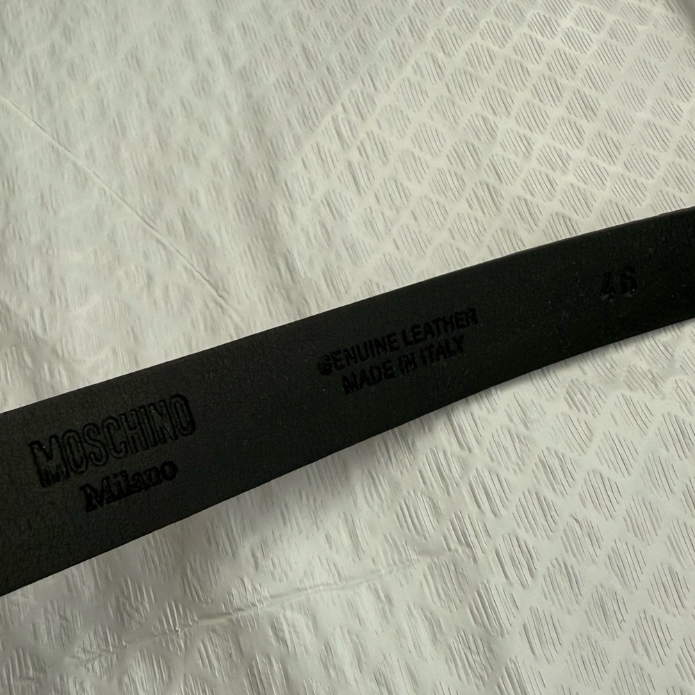Moschino Brown Leather Belt with Gold Logo - Picture 4 of 4